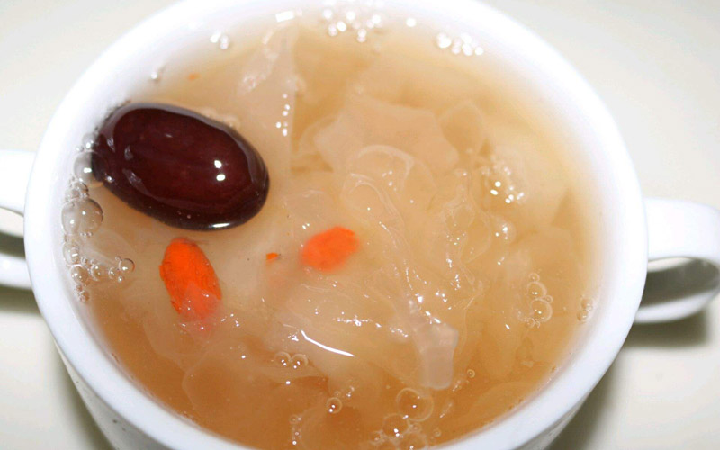 银耳雪梨汤